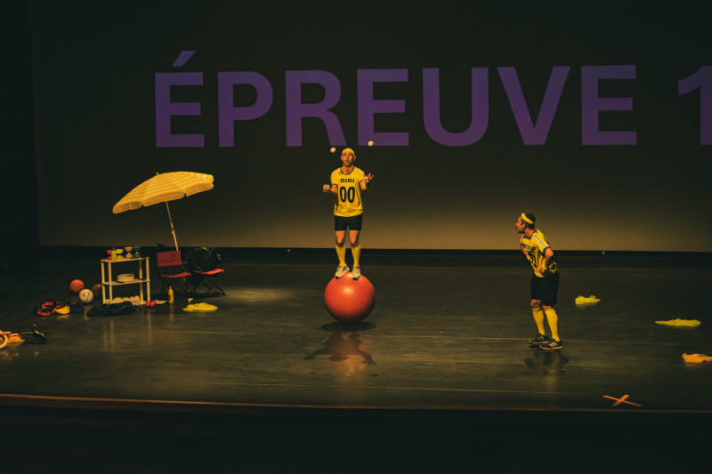 spectacle-cirque-don-t-panic-1-4308